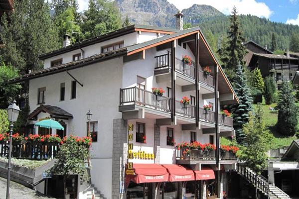 Hotel Meuble Meridiana Вальтурнанш Экстерьер фото